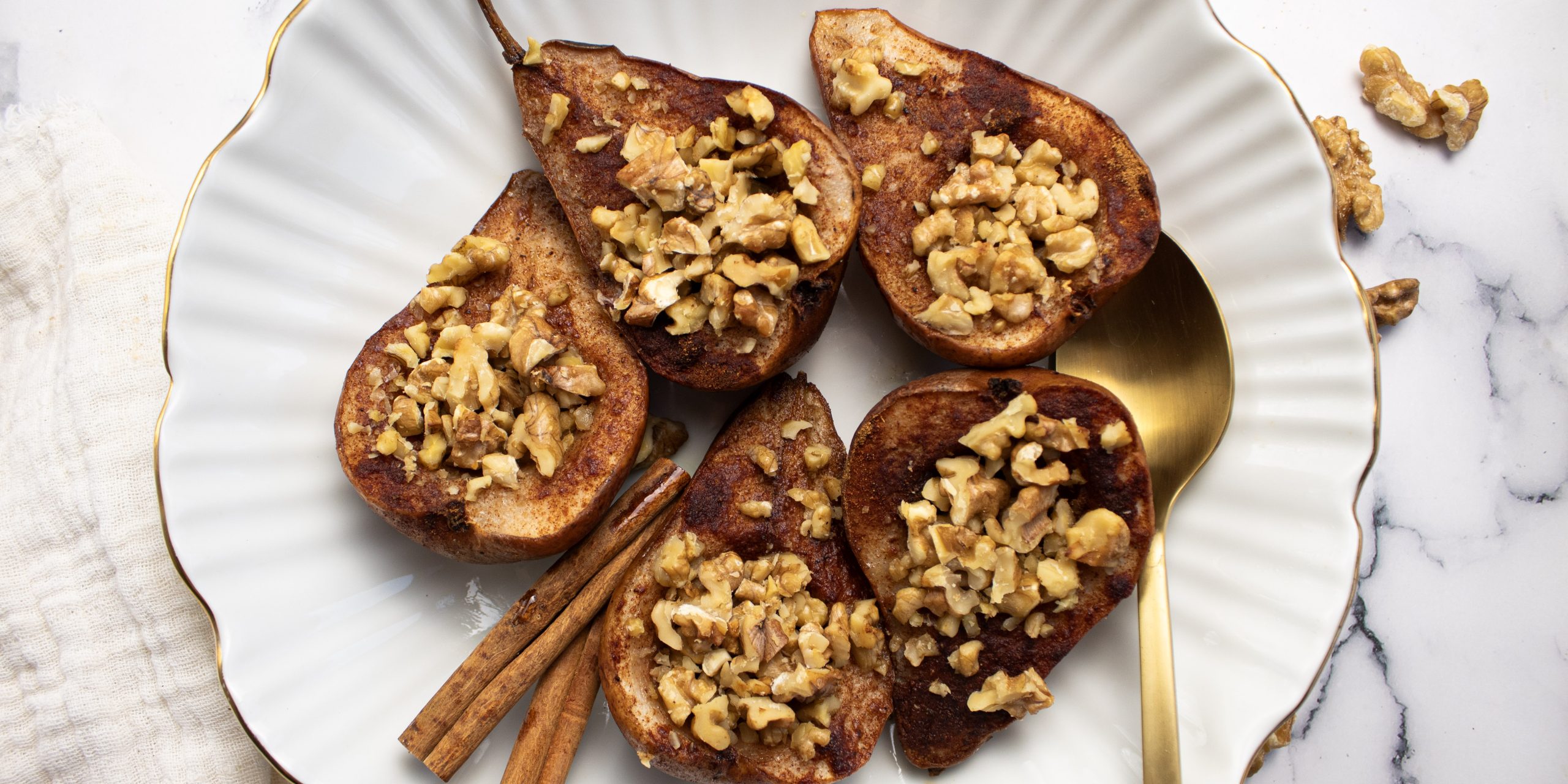 Easy Baked Pears with Walnuts
